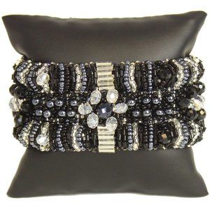 Czech Glass Bugle Bead Bracelet Silver, Black